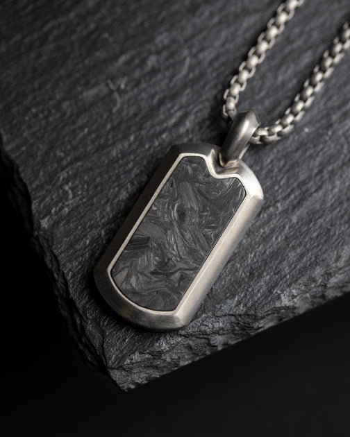 Full titanium necklace with Forged Carbon – Gemini Official