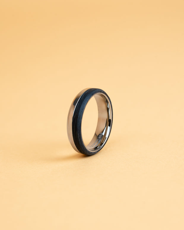 6mm Titanium and Carbon ring