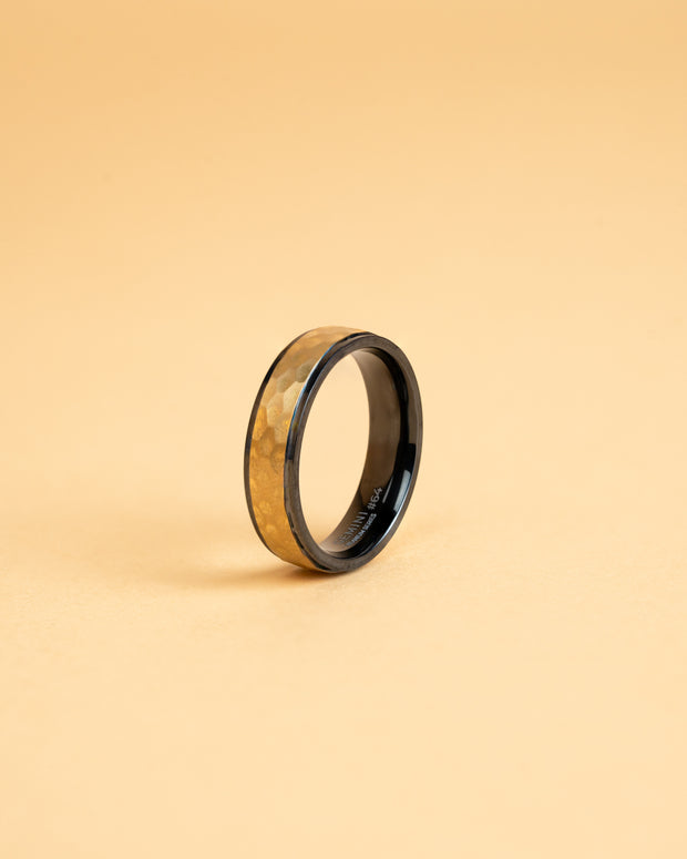 6mm Titanium ring with black & gold finish
