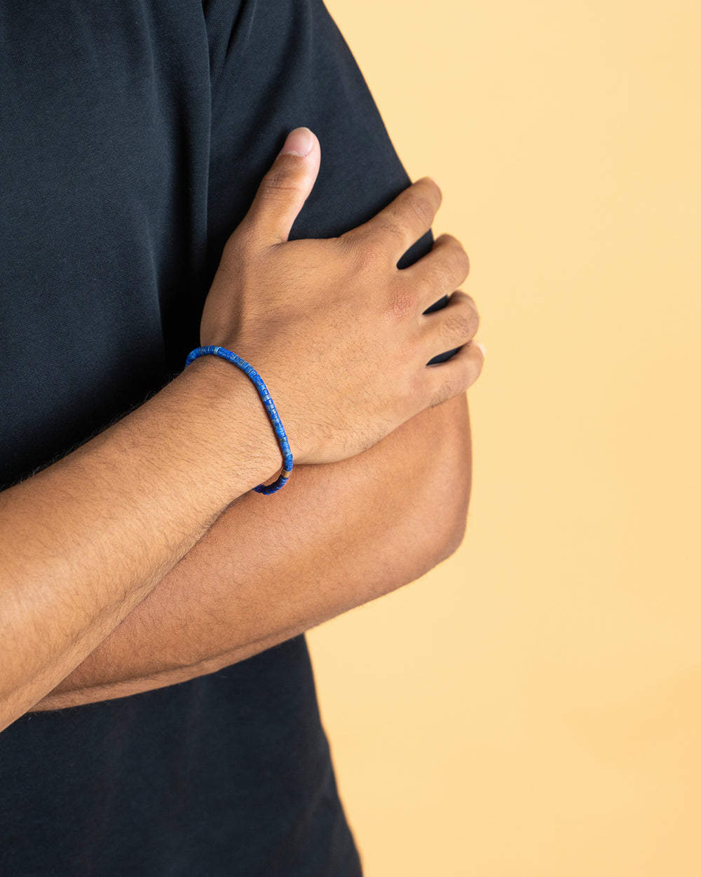 Bracelet 2 mm avec pierres de Lapis Lazuli et élément en titane