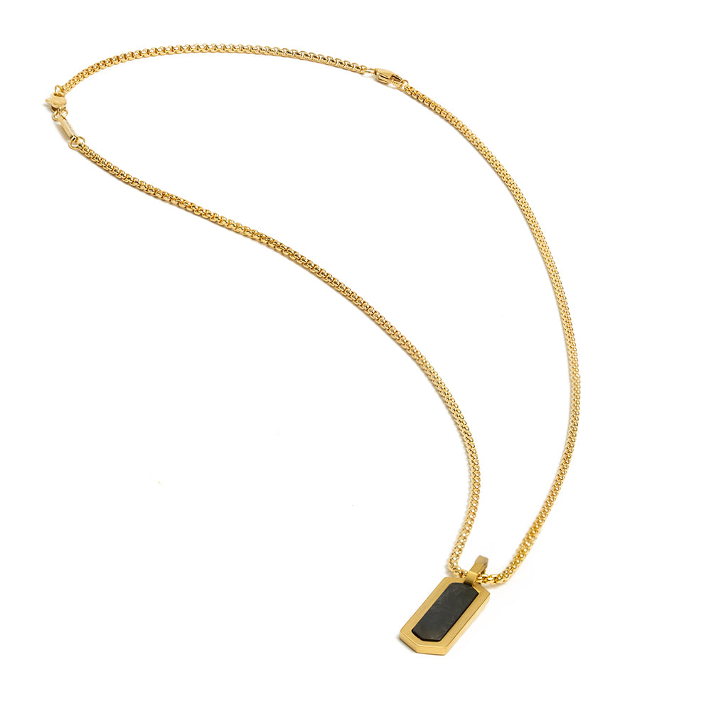 Gold-plated stainless steel necklace with a forged carbon finish