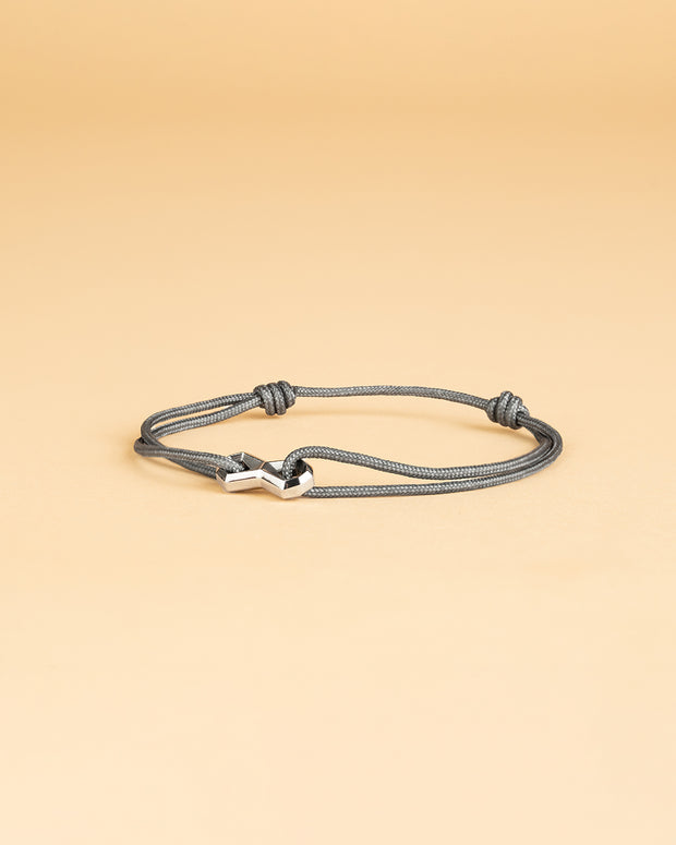 1,5 mm grijze nylon armband met een verzilverd Infinity-teken