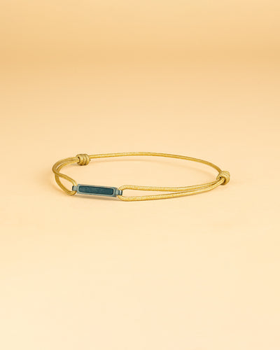 1,5 mm beige nylon armband met een koolstofvezelelement