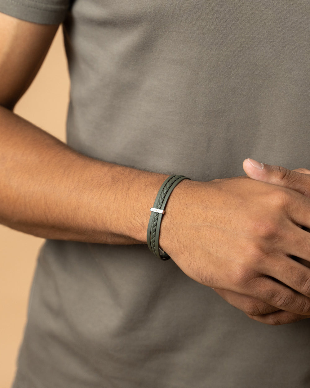 Triple green Italian nappa leather bracelet with silverplated finish