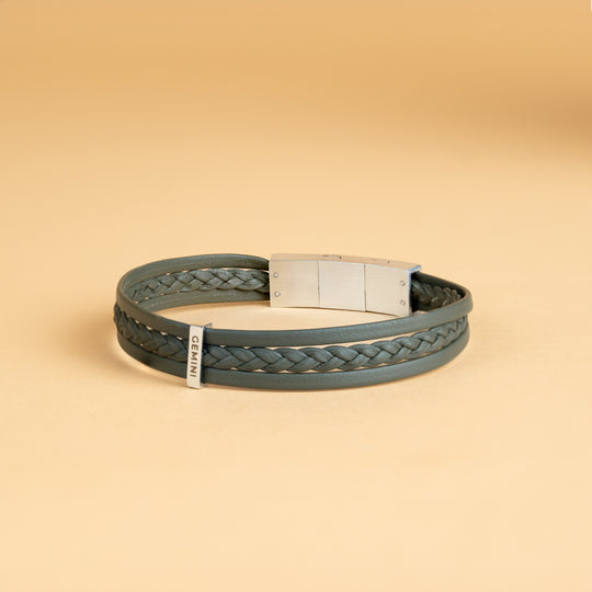 Triple green Italian nappa leather bracelet with silverplated finish