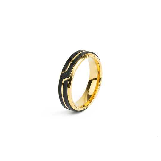 Gold-Titanring mit geschmiedetem Carbon-Finish